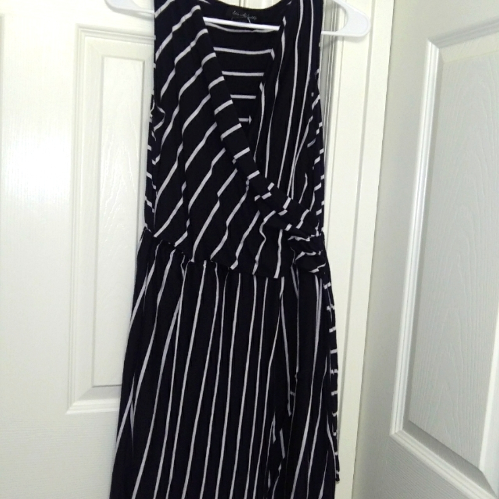 *Elie Mc Carthy Dress Size M